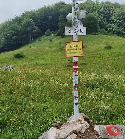 Mountain House Brutusi 17 Bjelasnica Bih Willa Trnovo